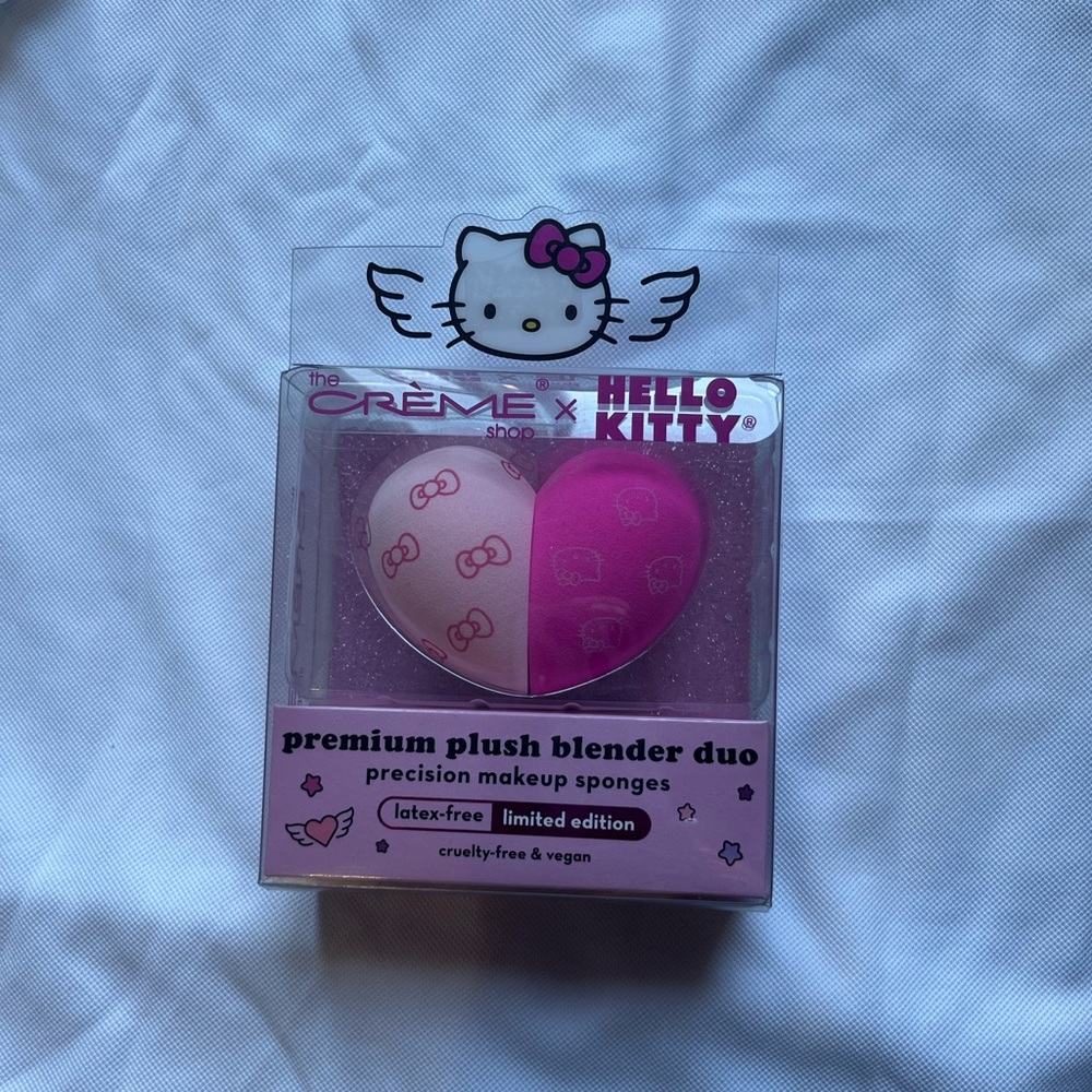 hello kitty makeup sponges